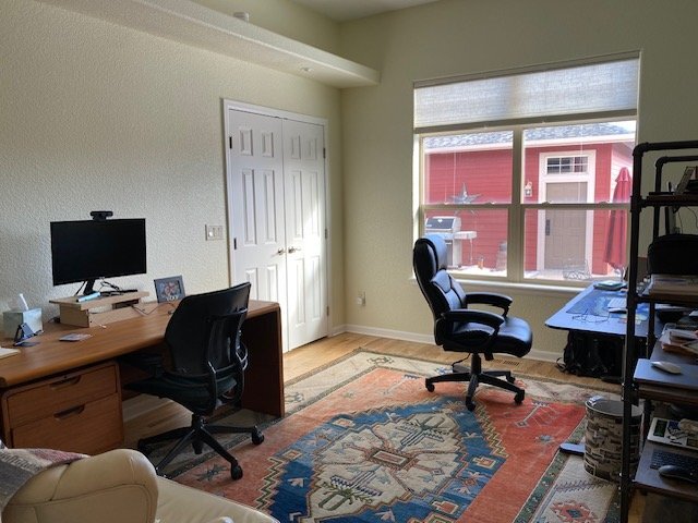 Building Photo - 5 Bedroom - Vista Montana