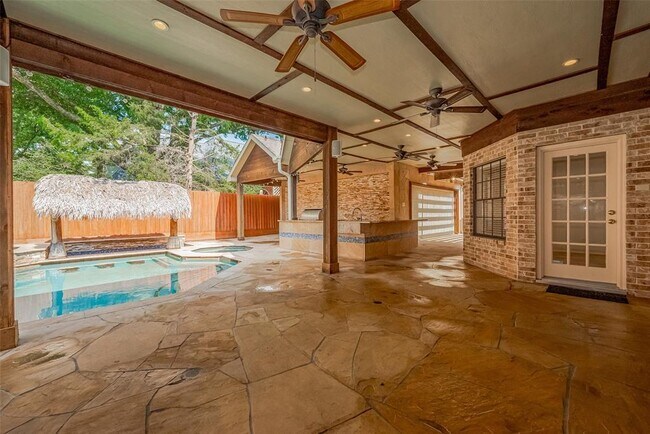 Building Photo - 510 Barkers Cove
