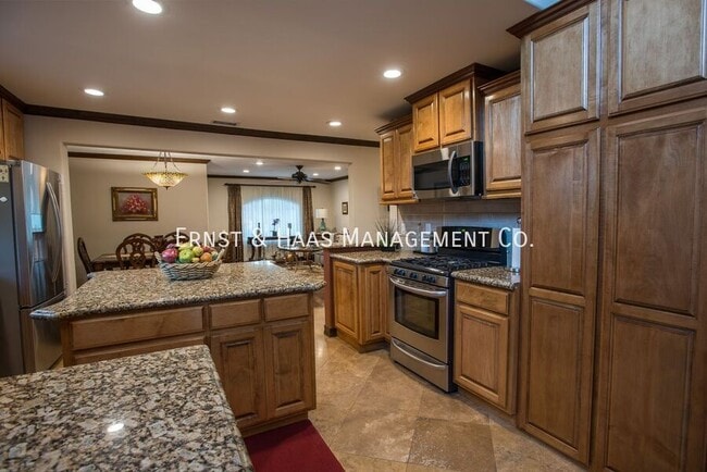 Building Photo - 3461 Montair Ave