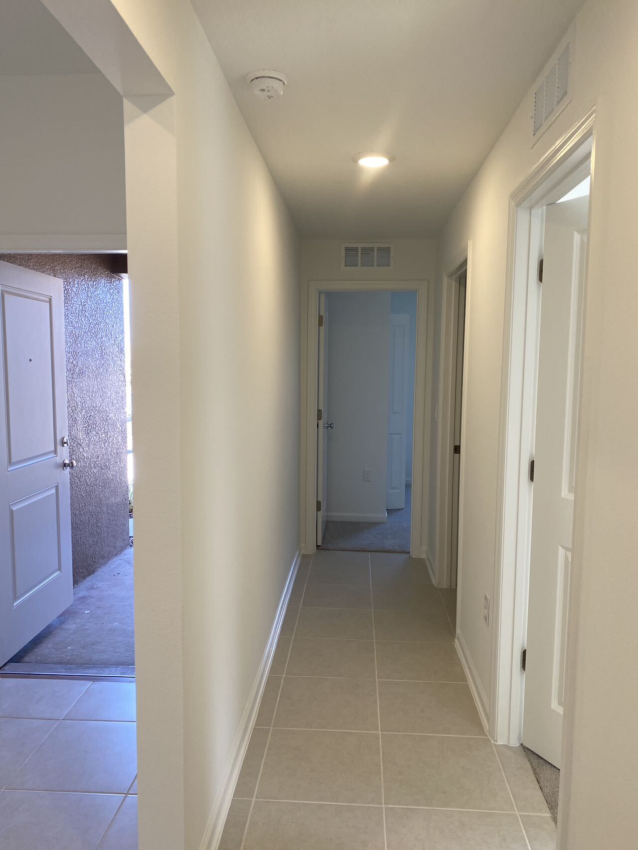 Building Photo - 1347 Belle Isle Ln