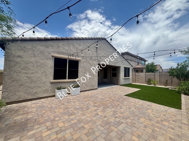 Building Photo - 11718 N Key Lime Pl