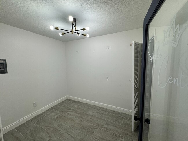 Building Photo - 5401 Alhambra Dr