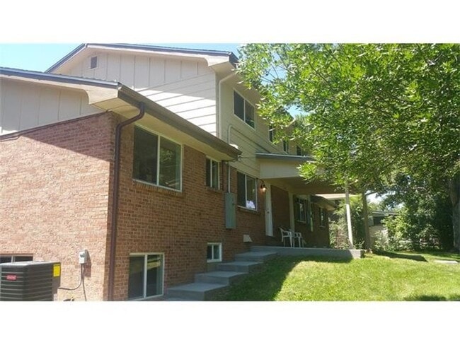 Building Photo - 2600 Upham St