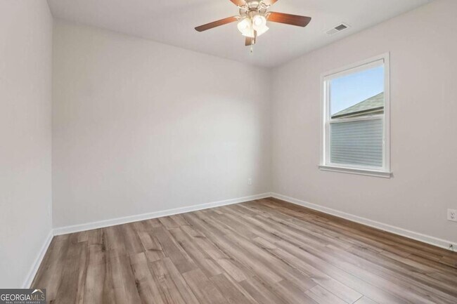 Building Photo - 3507 Creek Hollow