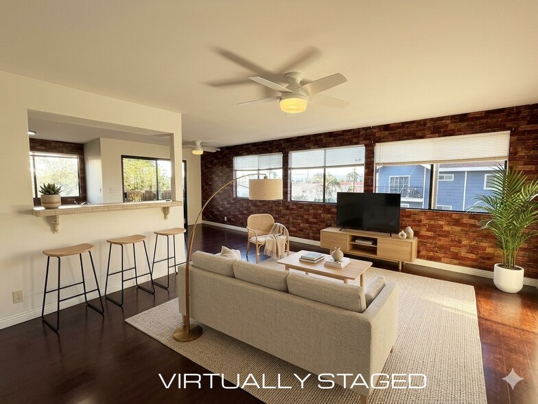 Building Photo - 7305 Milwood Ave