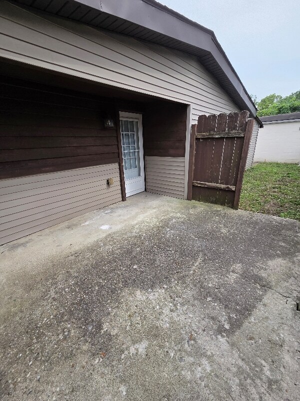 Building Photo - 1955 Hopkins Ave