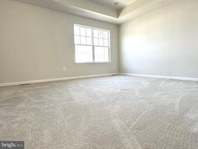 Building Photo - 200 Marina View Ct
