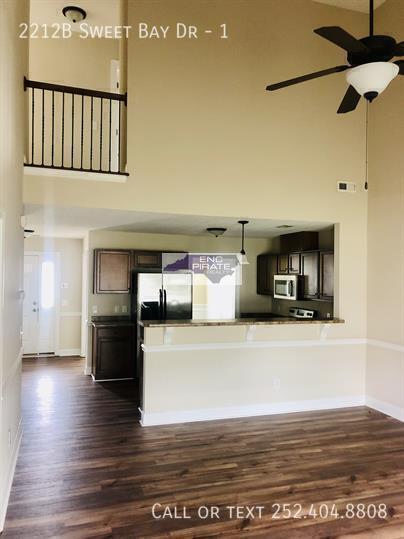 Building Photo - 2212B Sweet Bay Drive.