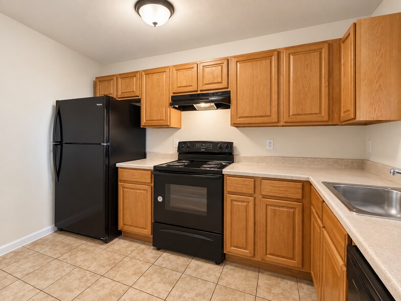 Building Photo - 9922 Forest View Pl