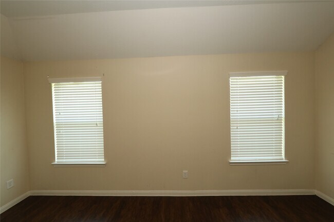 Building Photo - 21430 Palma Grove Way