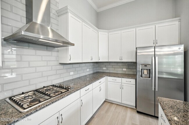 Building Photo - 21 Rockhurst Trl