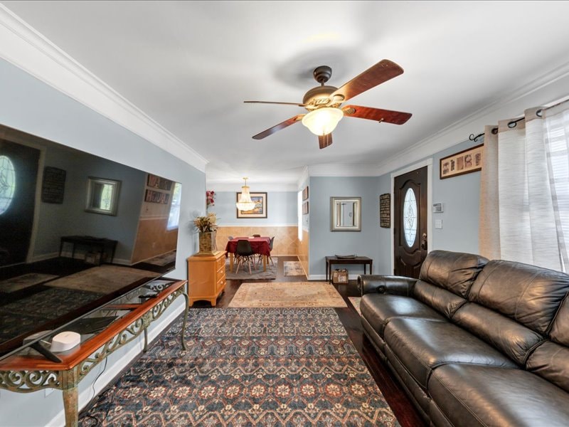 Building Photo - 1410 N Druid Hills Rd