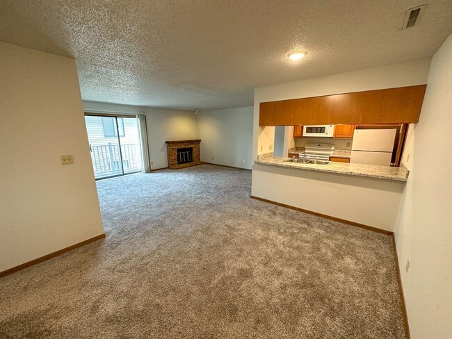 Interior Photo - 1225 Delaware