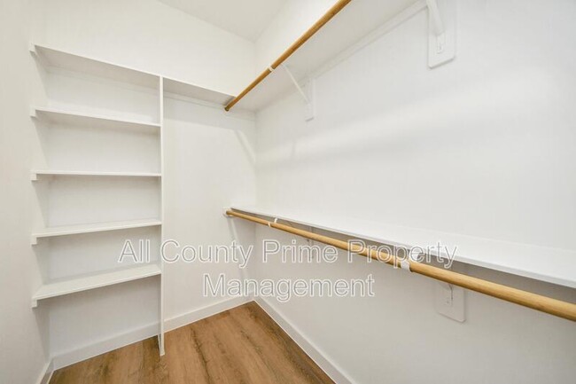 Building Photo - 5201 Fairchild St