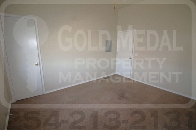 Building Photo - Pilgram Place Perfection – Your Next New Home!