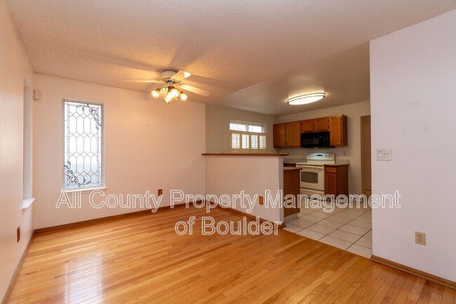 Building Photo - 5290 W 116th Ave