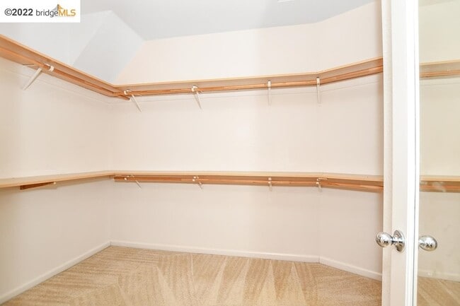 Building Photo - 5127 Plumwood Way