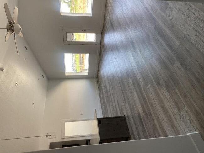 Building Photo - 2074 3125 W