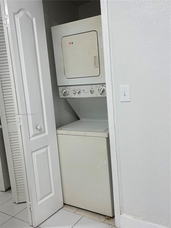 Building Photo - 4681 NW 9th St