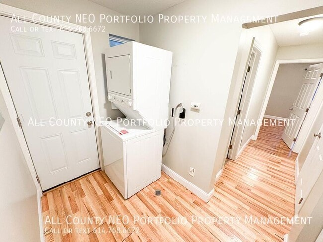 Building Photo - 1046 Republic Ave