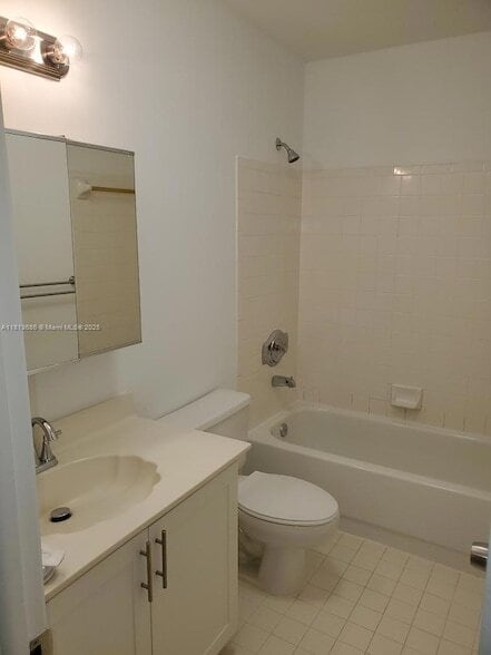 Building Photo - 8261 SW 128th St