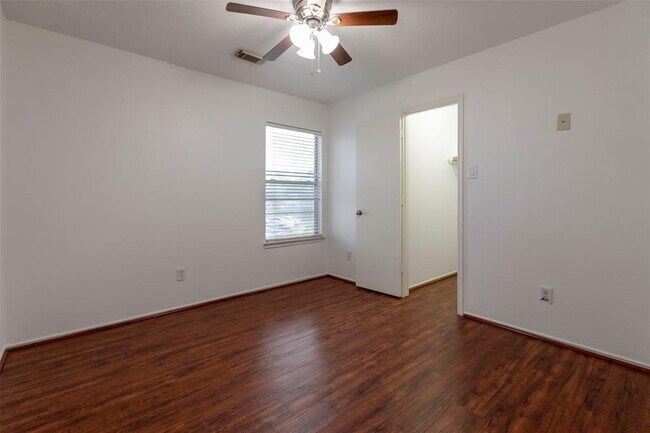 Building Photo - 20107 Parkstone Bend Ln