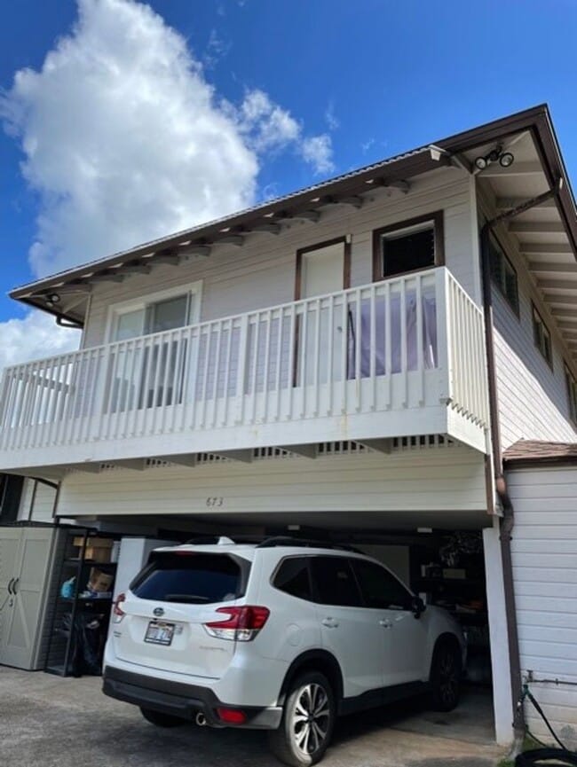 Building Photo - 673 Lawelawe St