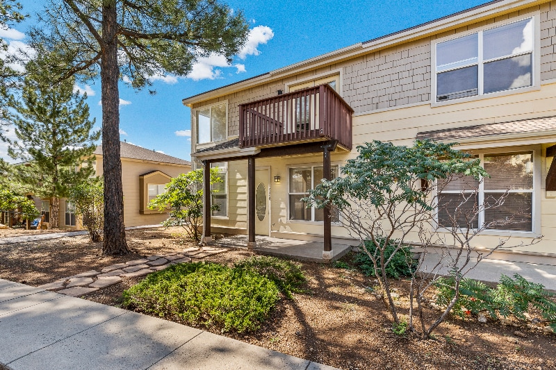 Building Photo - 1378 E Hatcher Dr