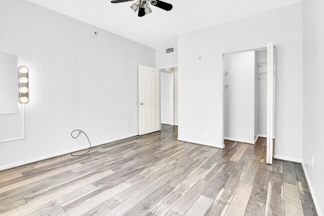 Building Photo - 233 S Federal Hwy