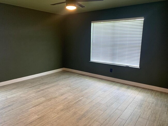 Building Photo - 13605 Ralph Ritchie Rd