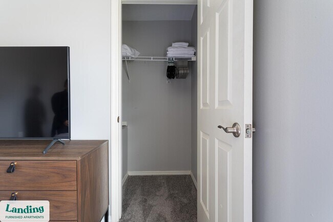 Building Photo - 206 Liberty St