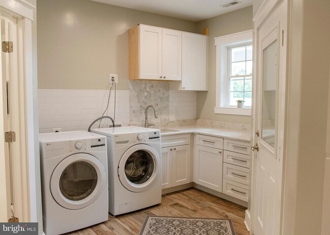 Building Photo - 23296 Wilder Way