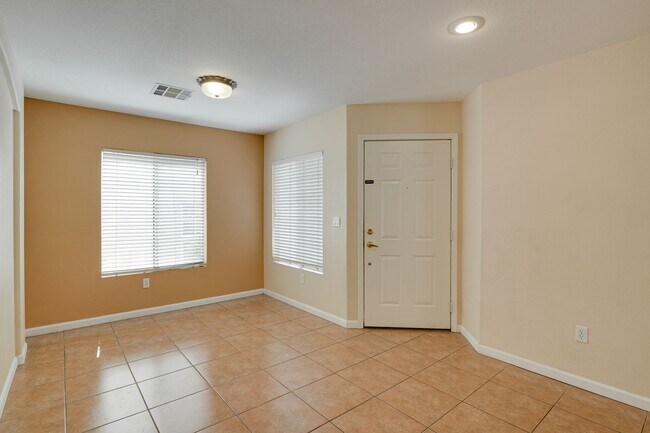 Building Photo - Beautiful 3-Bedroom Home In Summerlin!