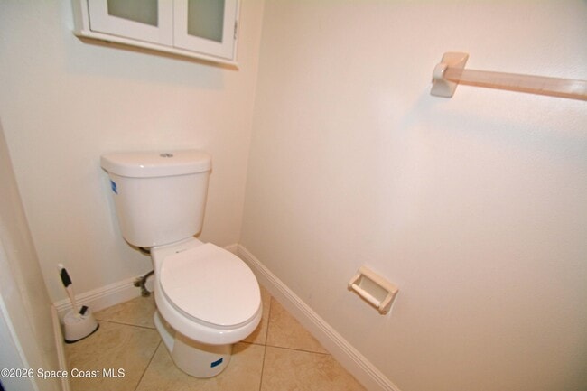 Building Photo - 8500 Ridgewood Ave