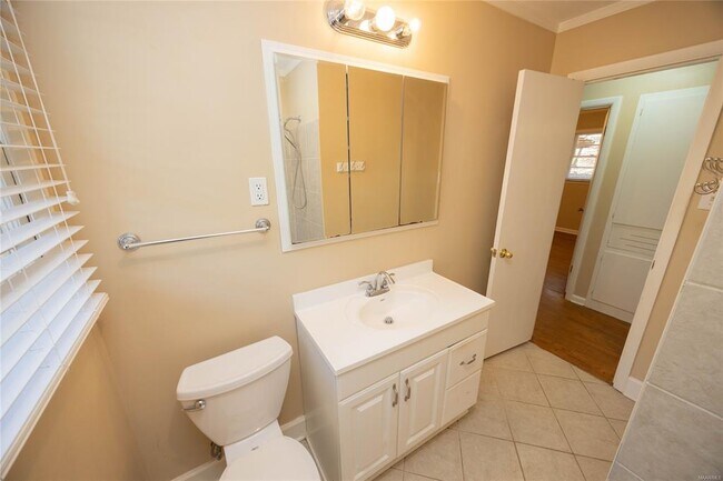 Building Photo - 3418 Milan Dr