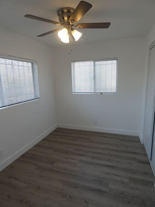 Building Photo - ***COMING SOON***$500 OFF 1ST MONTH*** SPACIOUS 3 BEDROOM 1 BATHROOM REMODELED HOME WITH GARAGE A...
