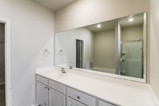 Building Photo - 413 Mystic Slopes Dr