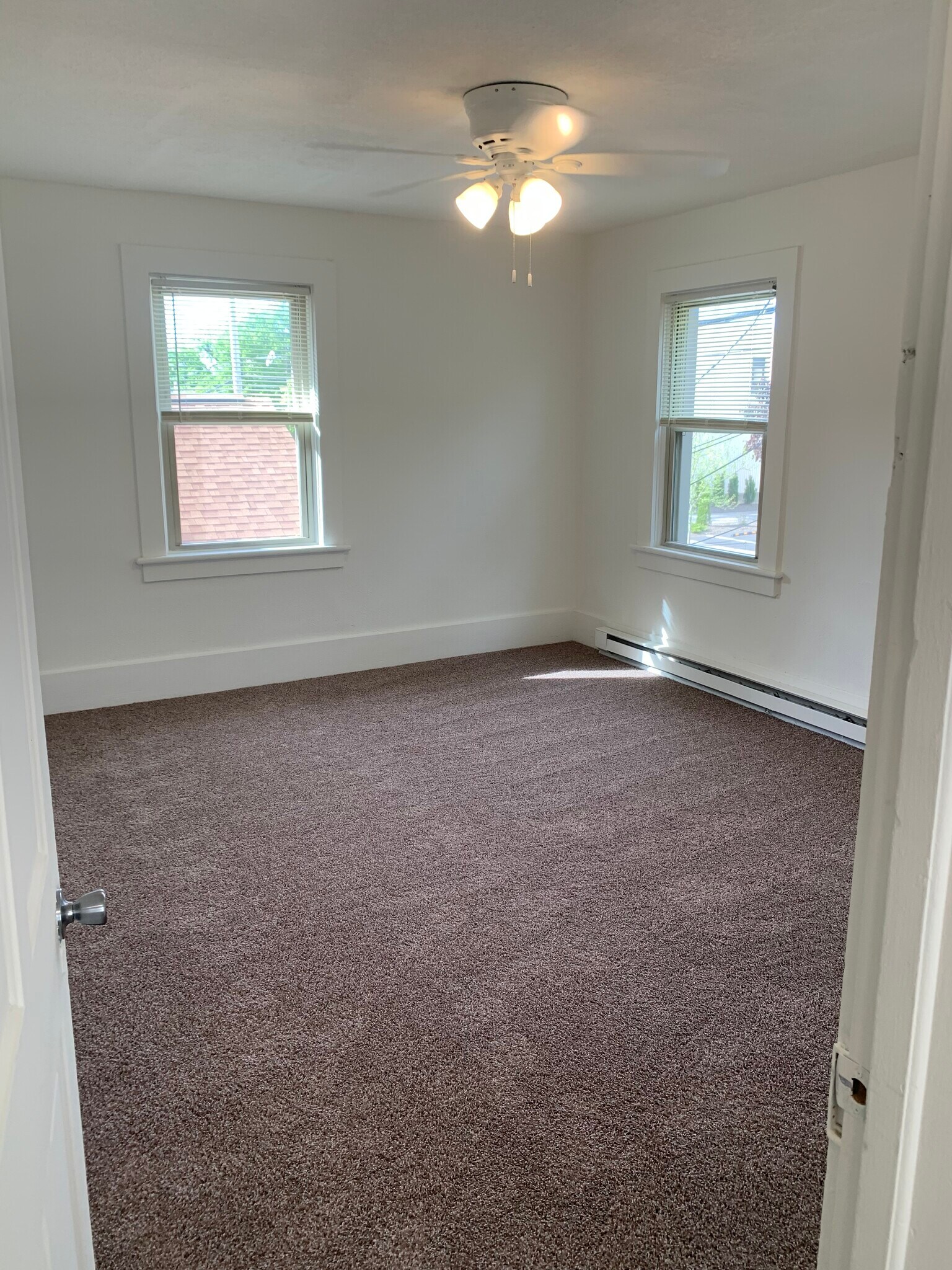 Building Photo - 1031 Hancock St