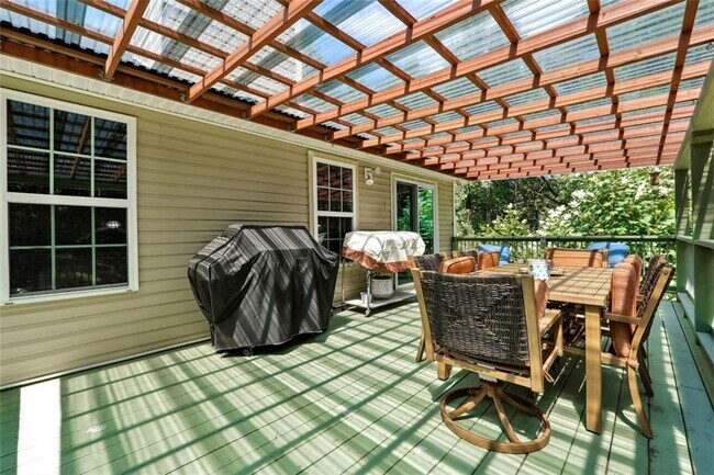 Building Photo - 3941 Pine Gorge Ct NE