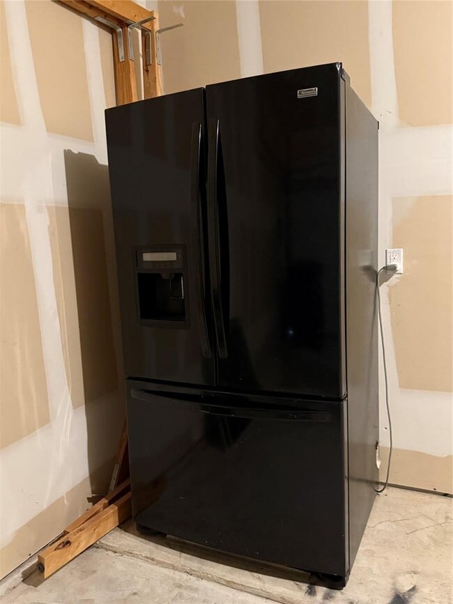 Building Photo - 6516 Ranchito Dr