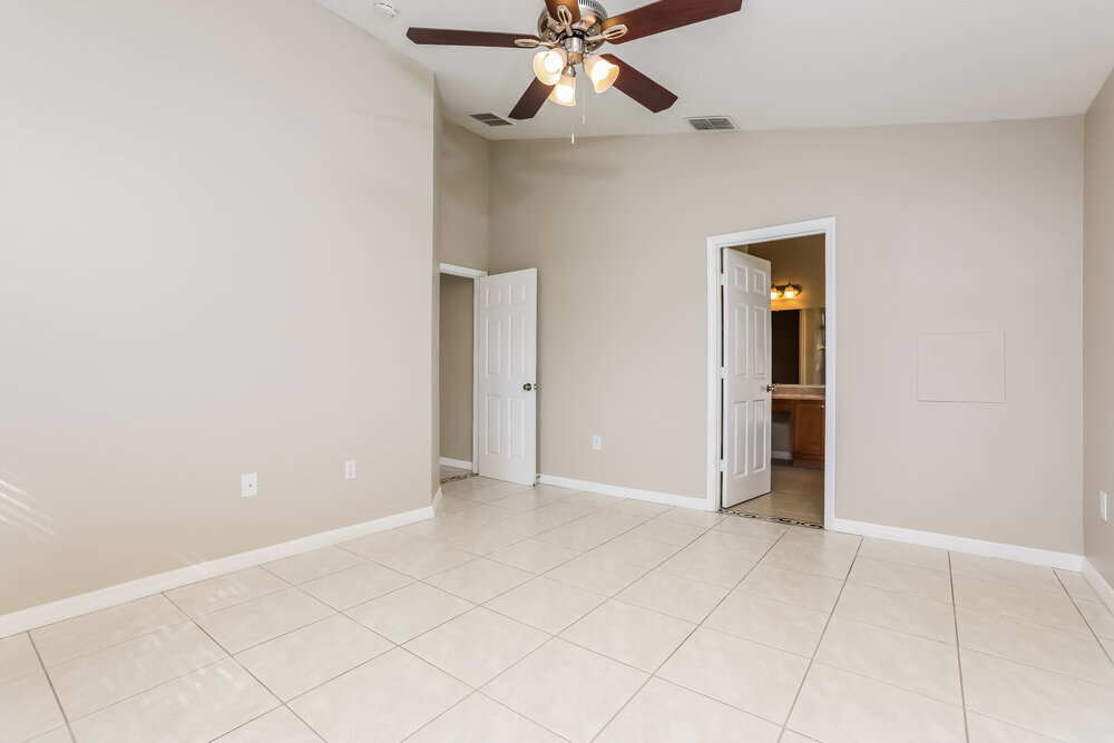 Building Photo - 108 Thornbury Ln
