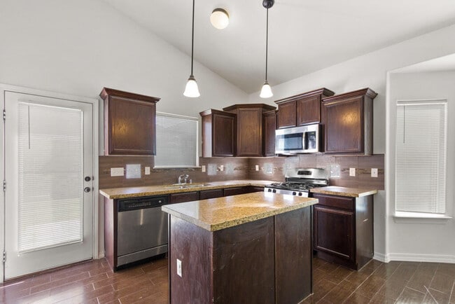 Building Photo - 14242 John Scagno