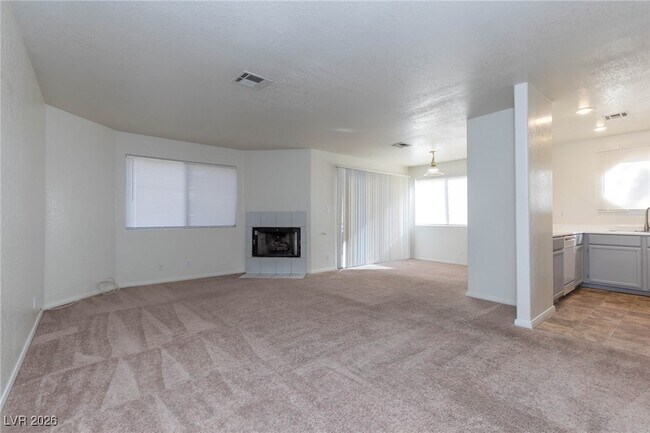 Building Photo - 5072 S Rainbow Blvd