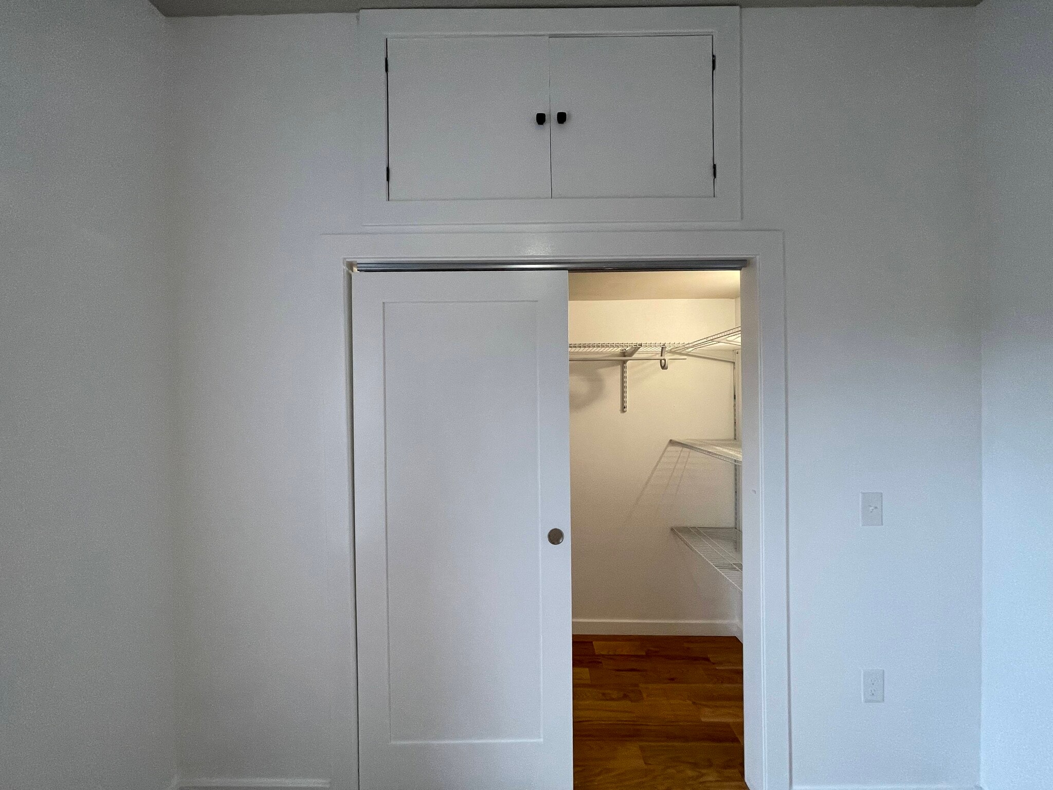 Building Photo - 711 Chew St