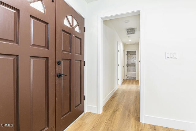 Building Photo - 8536 Tampa Ave