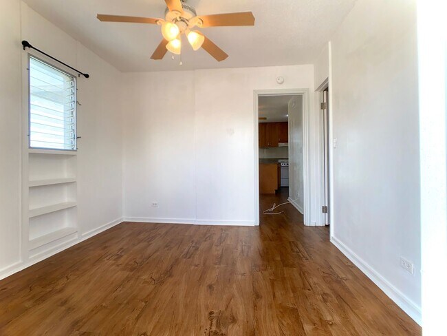 Building Photo - 3340 Campbell Ave