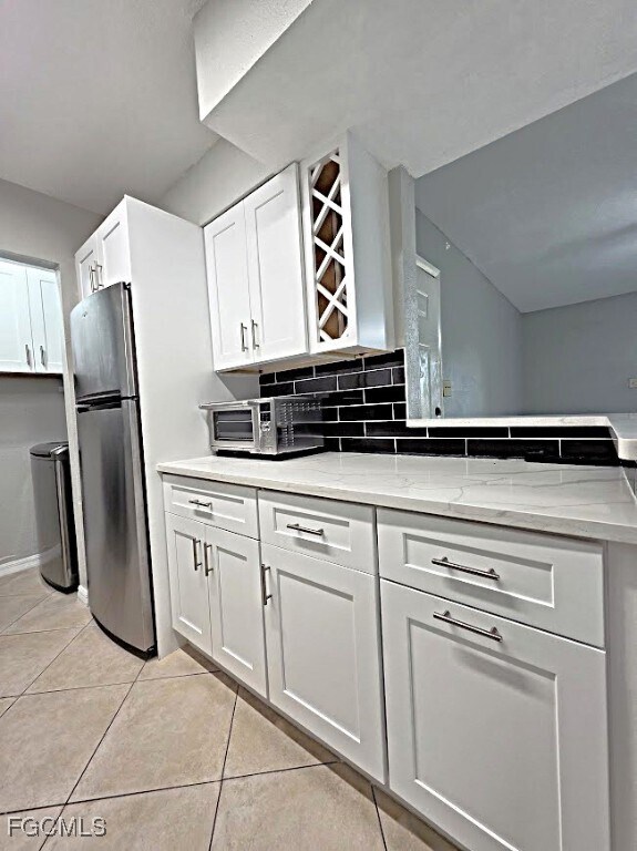 Primary Photo - 2937 Winkler Ave