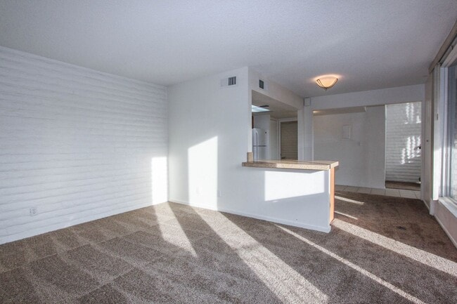 Building Photo - Prescott Country Club Townhome