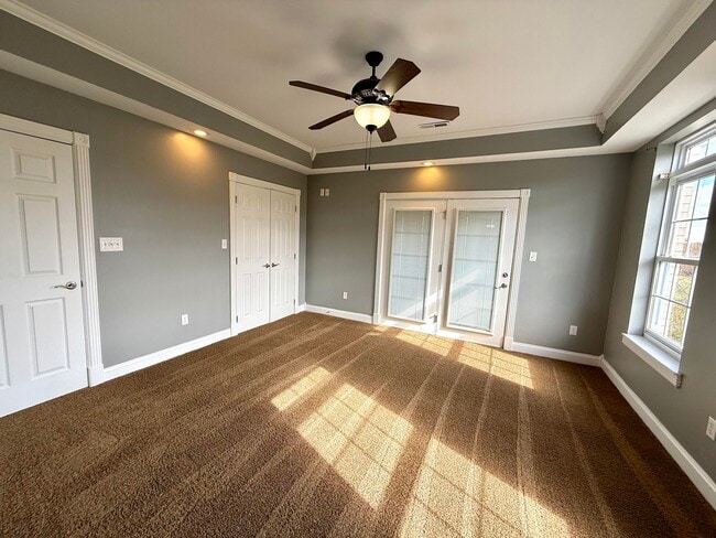 Building Photo - 98 Melrose Dr