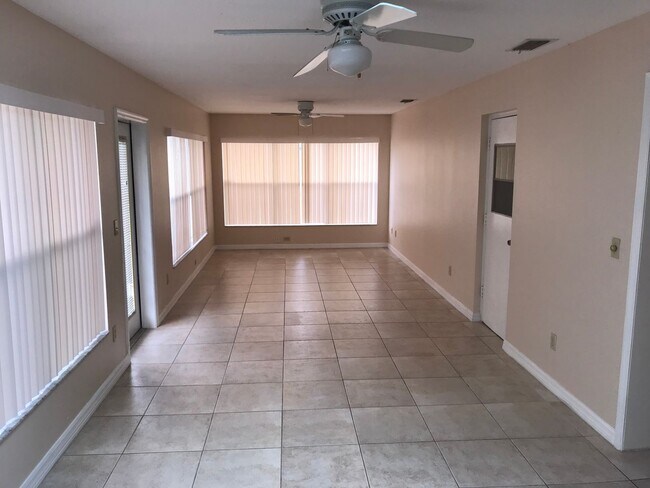 Building Photo - UPDATED 3/2 Home In Downtown/Conway Area! ...